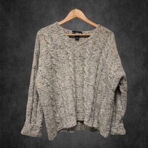 Vintage Women's Gray And Creme Chunky Knit Sweater